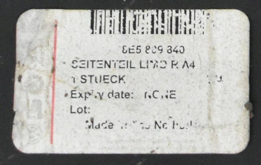 AUDI A4 S4 B6 SEDAN 8E5 2001-2005 tylny prawy błotnik 8E5809840 3/3