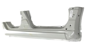 SUZUKI SWIFT IV 4 MK7 2010- próg słupek prawy 64111-68LV0-P41 6411168LV0P41 3/4 MINIATURA