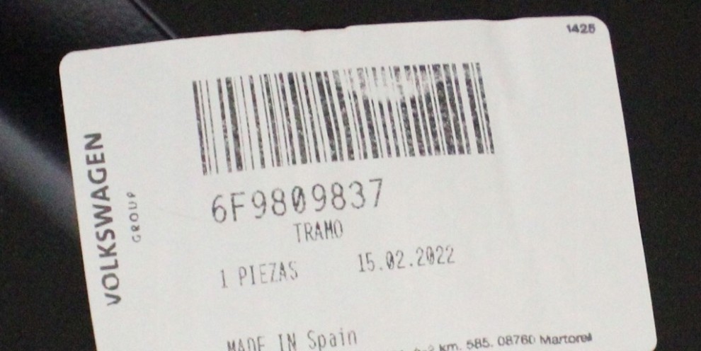 SEAT ARONA 6F9 KJ7 2017-2025 tylny tył błotnik lewy 6F9809837 4/4